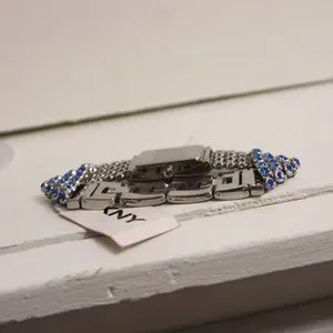 Dkny | Accessories | Dkny Womens Blue Stone Set Watch Ny847  display picture 1